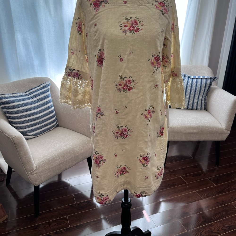 Floral 3/4 Sleeve Dress